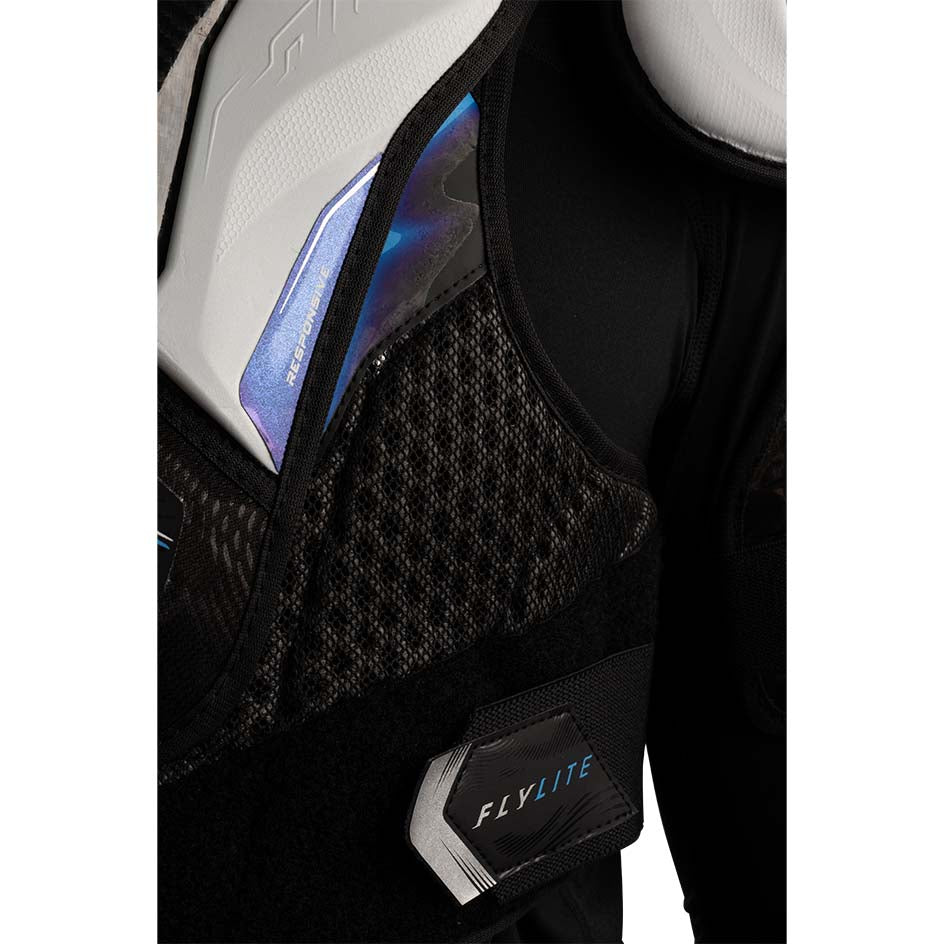 Bauer Vapor FlyLite Shoulder Pads Intermediate - Ice Hockey Shoulder Pads