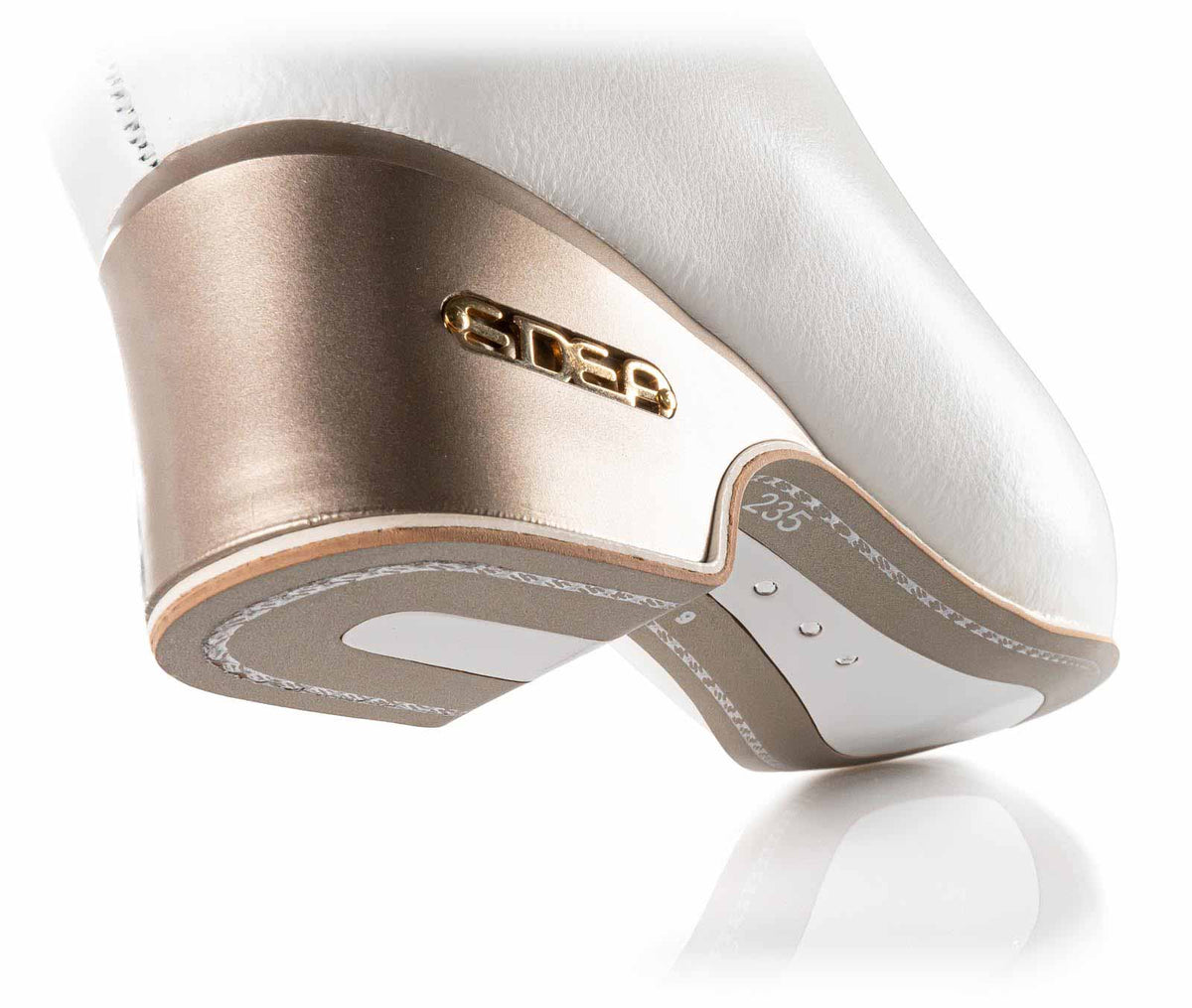 Edea Concerto Boot Only in Ivory. Senior Sizes 260 - 290 - Figure Skating