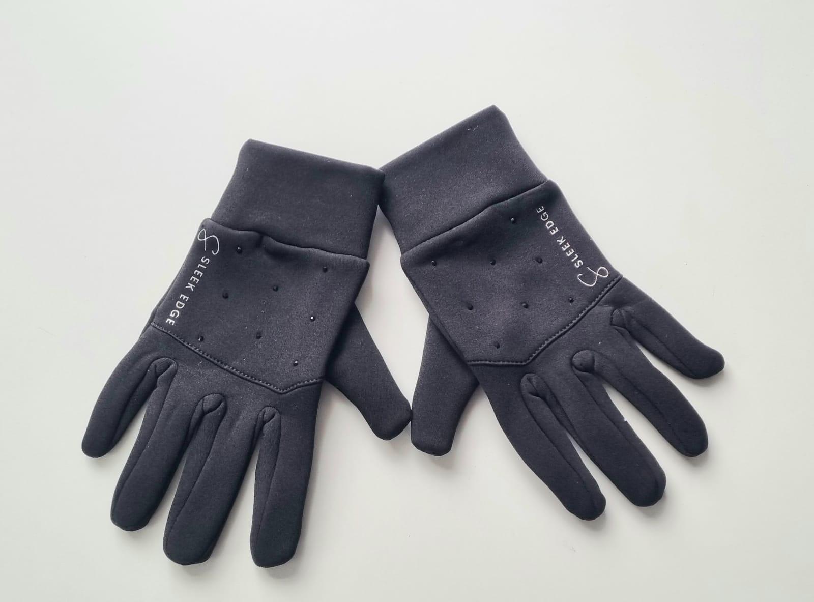 Skating Gloves by Sleek Edge