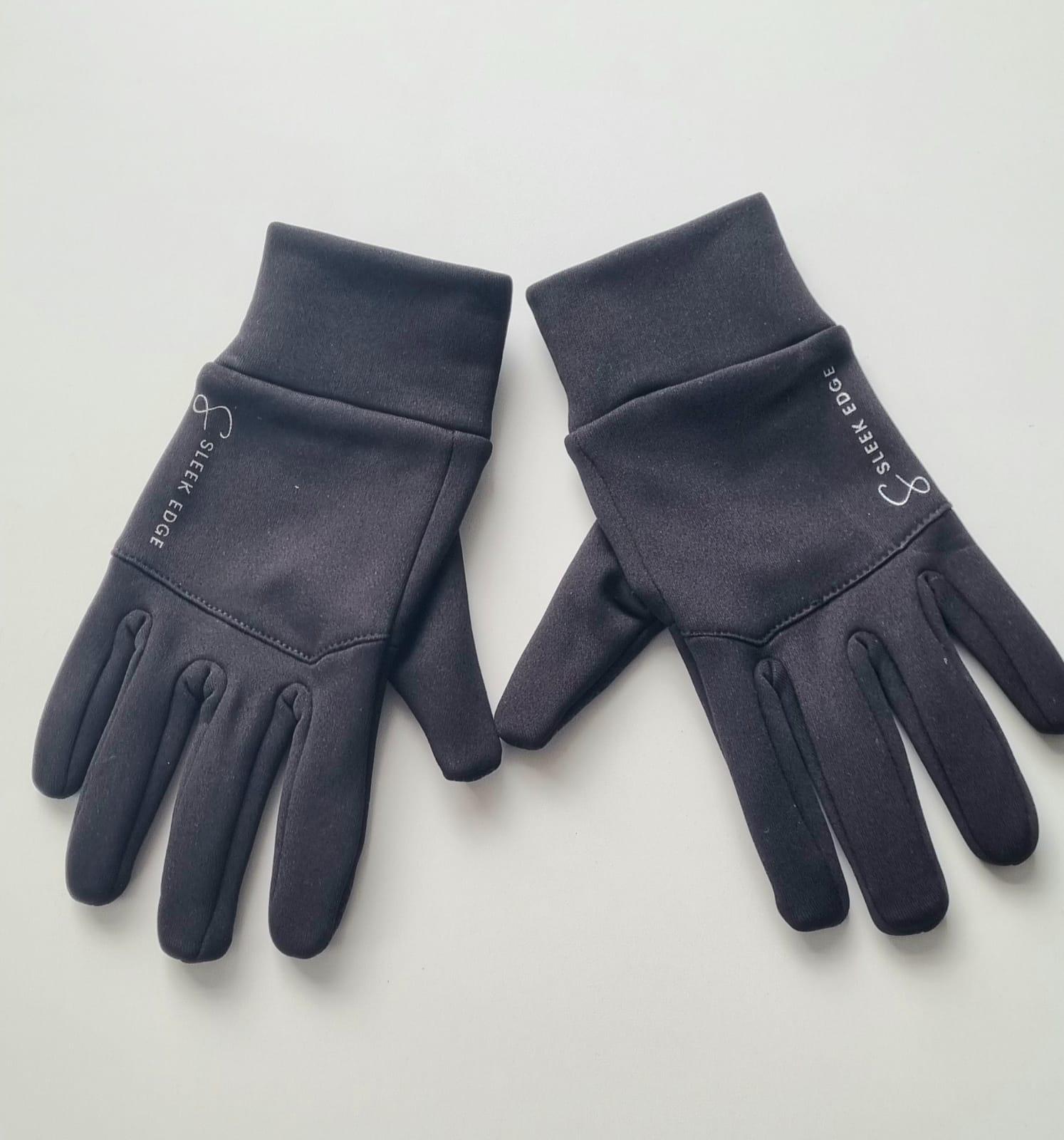 Skating Gloves by Sleek Edge